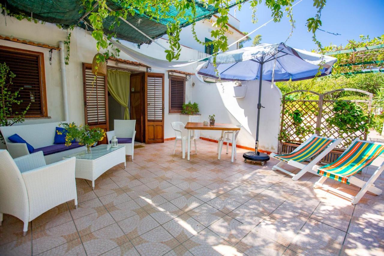 Casa Bianca Rais Gerbi Apartment Finale Exterior foto