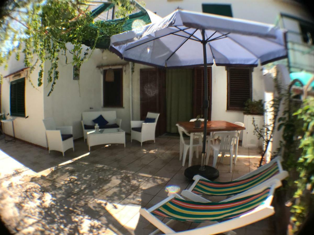 Casa Bianca Rais Gerbi Apartment Finale Exterior foto